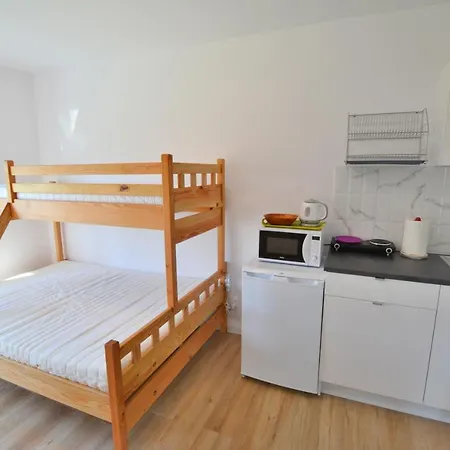 Sofia Z Lazienka I Aneksem Kuchennym Jarosławiec