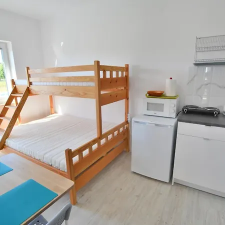 Sofia Z Lazienka I Aneksem Kuchennym Guest house 3*