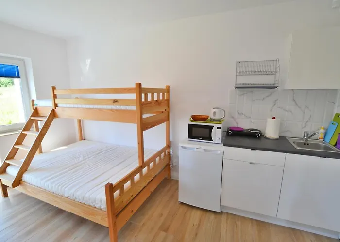 Sofia Z Lazienka I Aneksem Kuchennym Jarosławiec