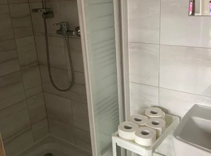 Πανσιόν Sofia Z Lazienka I Aneksem Kuchennym Jarosławiec